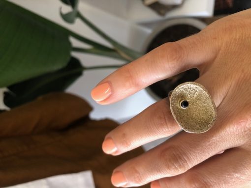 Black Stone Medallion Ring - Image 4