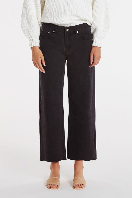 Zephee Wide Leg Jeans Dark Wash